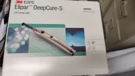 76976 3M Elipar Deepcure Led Curing Light