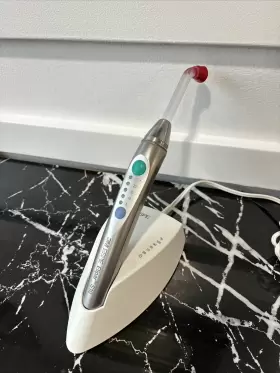 S-10 3M ESPE Elipar Curing Light