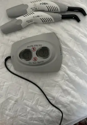 Demi Fk-890 Led Dental Curing Light Lot With Charging Base Fk 890 891