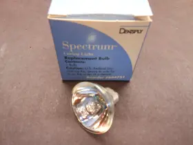 Dentsply 644751 - Spectrum Curing Light Replacement Bulb New