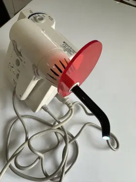 CU-1000 HENRY SCHEIN Curing Light #3